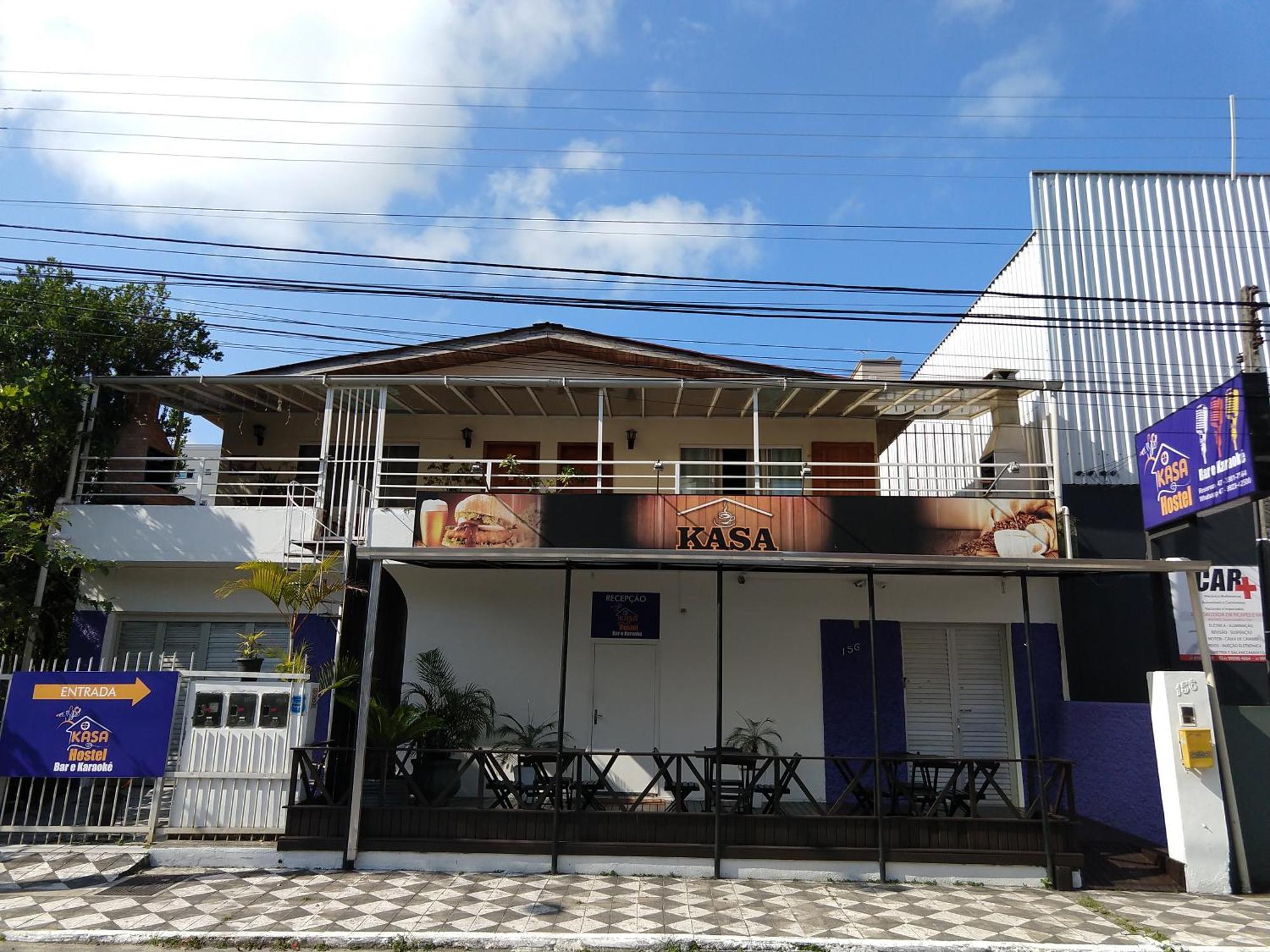 Kasa Hostel Bar E Karaoke Balneário Camboriú Exterior foto